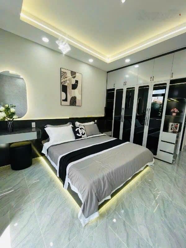 Si.êu p.hẩm-một trong những nhà đẹp nhất-giá tốt-đường pha huy ích-gò vấp-5 tầng-55 m2 -chỉ 6 t.ỷ6.