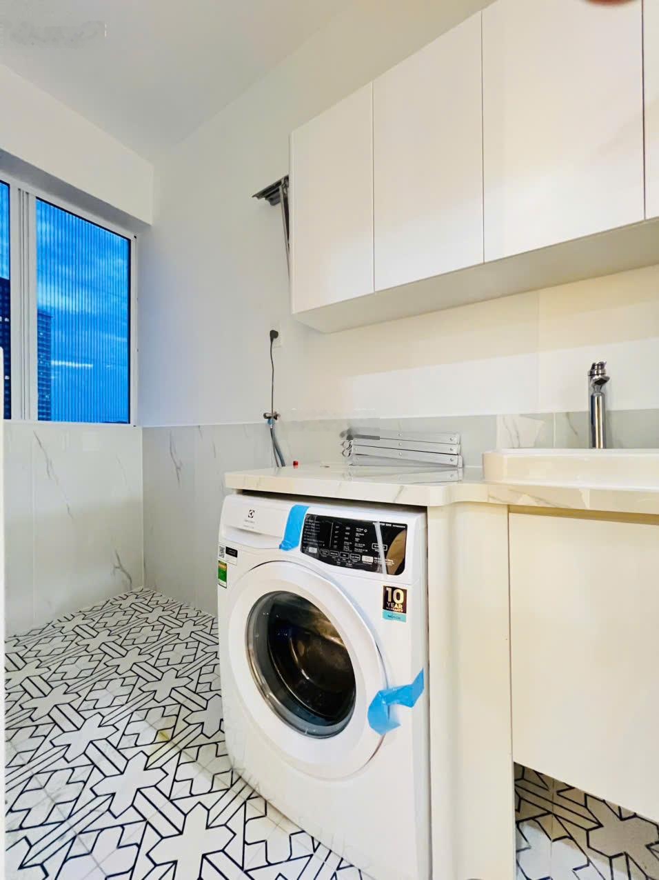 Cần bán căn hộ view hồ chung cư Sky Garden 3, Trung tâm Phú Mỹ Hưng