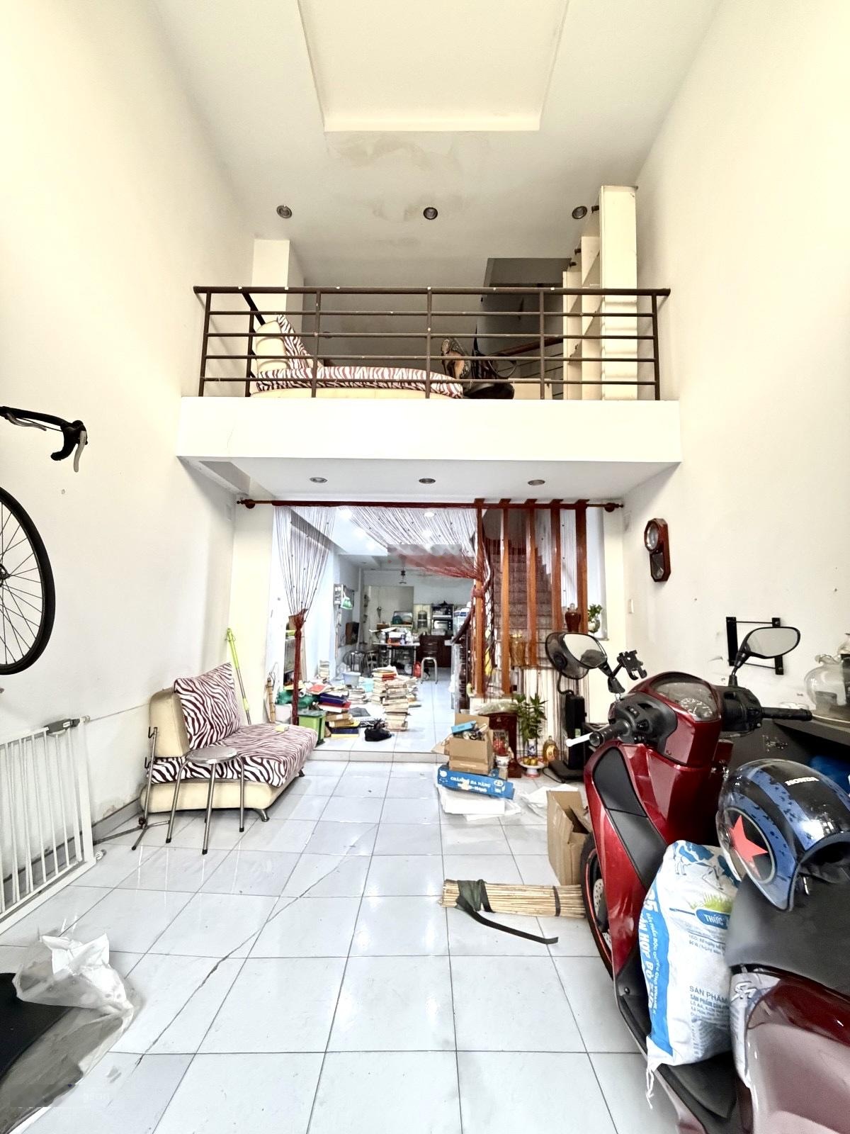 Nhà 4 tầng 72m2, hẻm oto, ngay chiến lược, mã lò giáp quận 6 chỉ 5.98ty