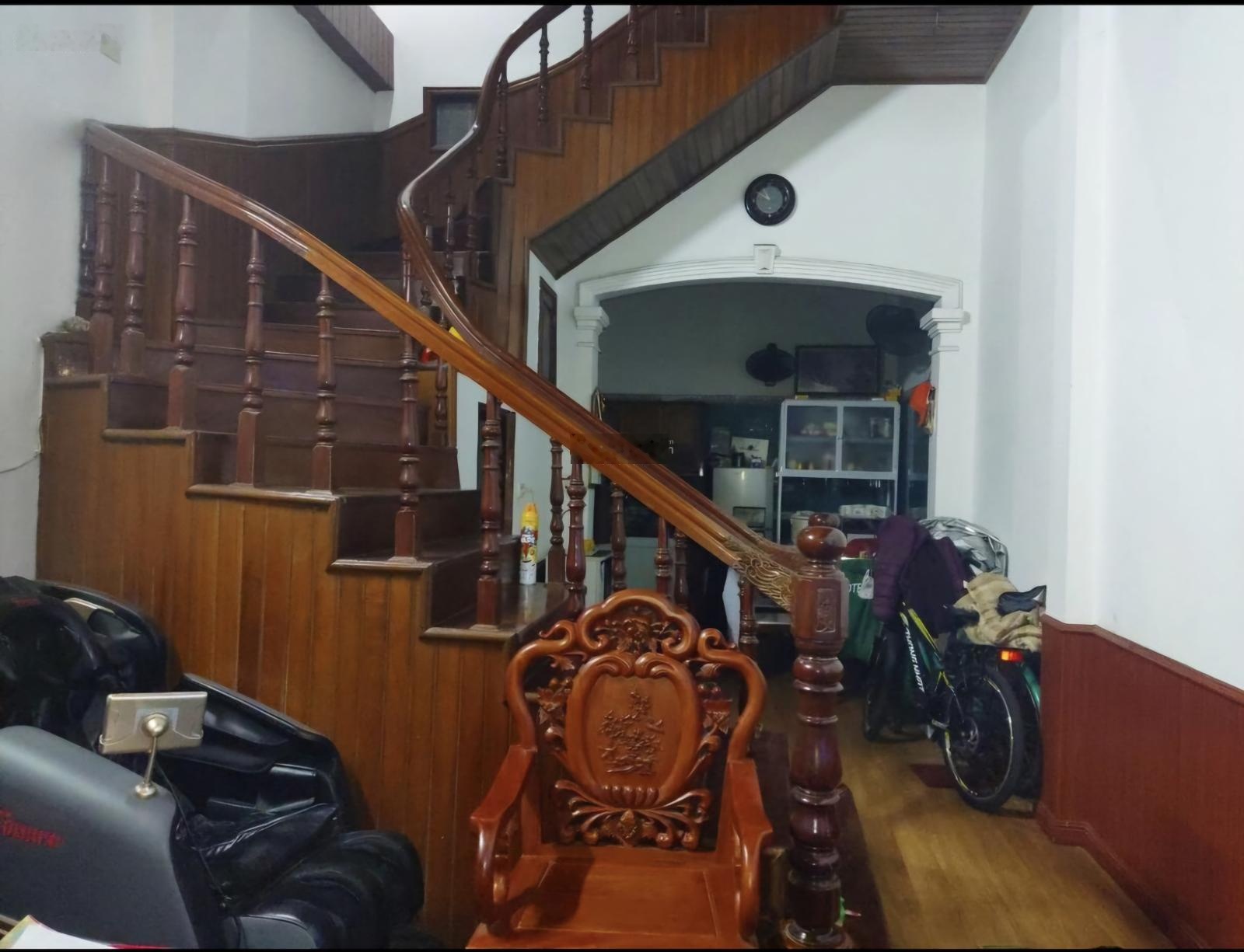 Bán nhà 5 tầng - mặt phố trần đăng ninh