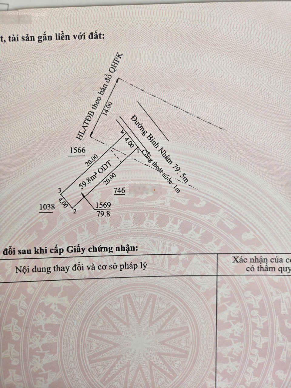 Bán gấp Nhà lâu 4p ngủ tại Bình Nhâm, giá 4 tỷ, , mặt tiền đường nhựa vỉa hè thông thoáng
