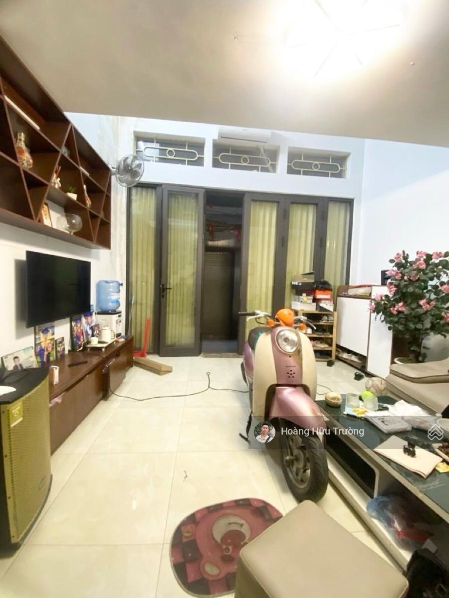 Bán nhà Đội Cấn - Ba Đình DT 30m2 5 tầng - Ngõ thông - Dân xây chắc chắn!!!