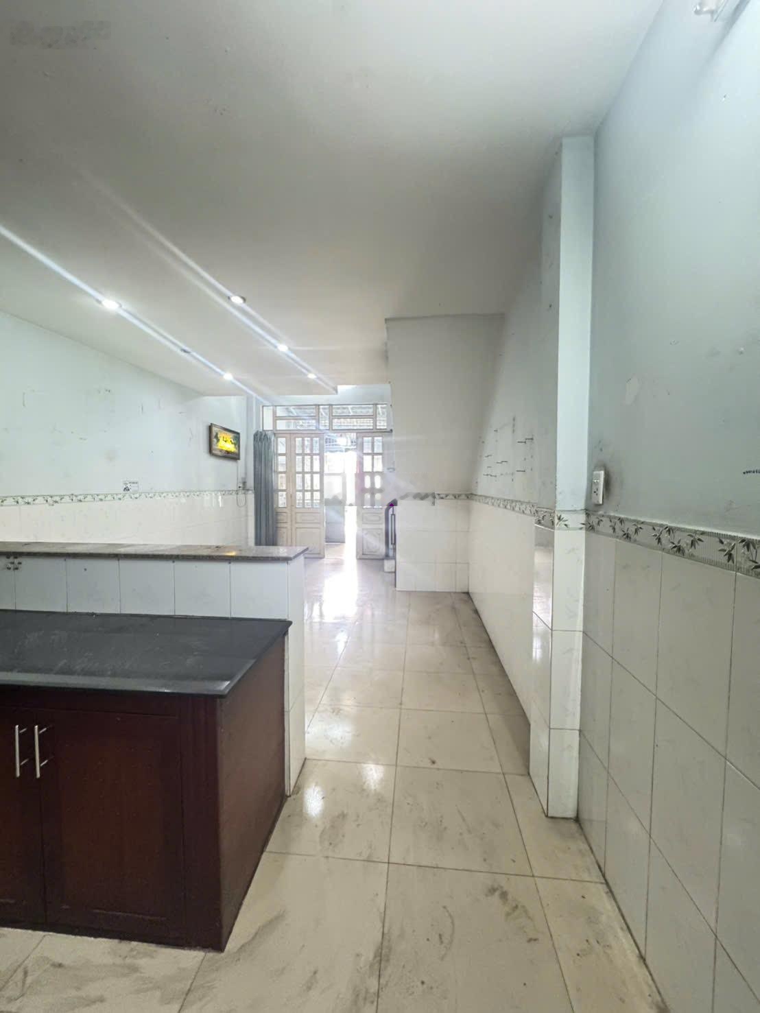 Bán nhà hẻm đường Nguyễn Sơn giá 7,2 tỷ