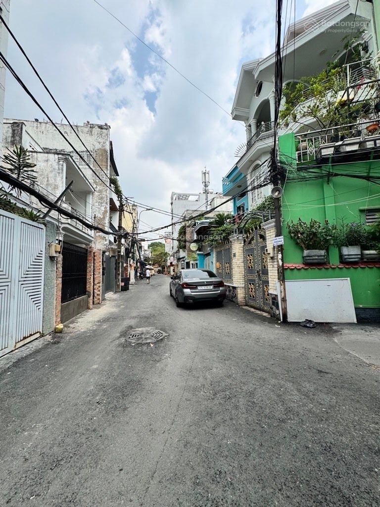 Kề ubnd gò vấp hxh quang trung | 56m 3 tầng btct 4pn | 6.5 tỷ (tl)