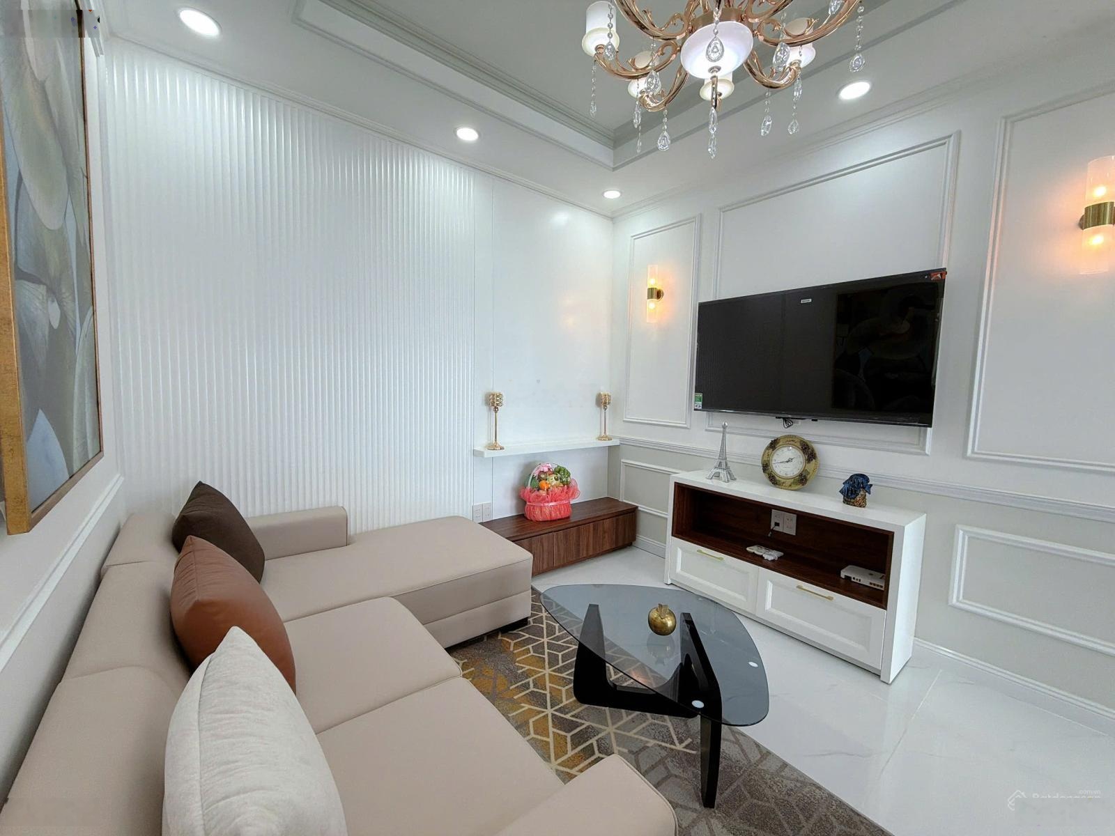 Giảm mạnh căn hộ view trực biển 70.56m2, 2PN 2WC full nội thất mới 100%, giá chỉ 4.98 tỷ