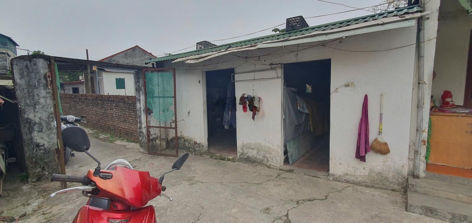 Đất dân cắt bán 100m. Ngõ xe 3 gác