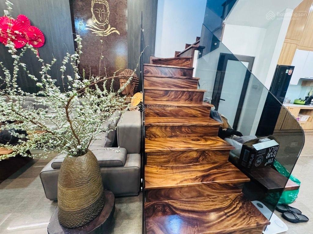 Bán nhà p. lò đúc-vq.hbt- nhà đẹp phân lô- 2 mặt thoáng trước sau- 74m2- 4 tầng- mt 4m- 22 tỷ tl