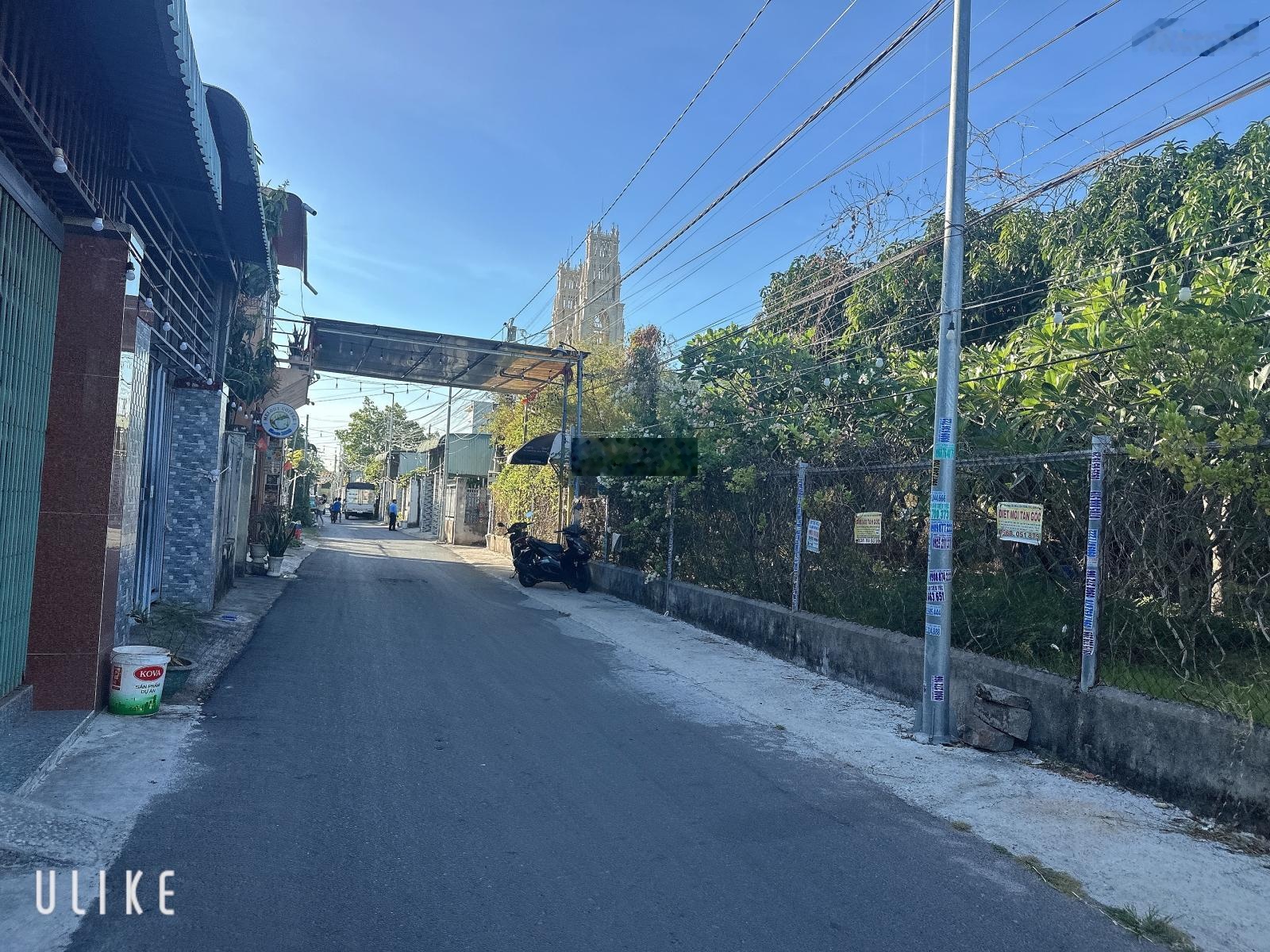 Đất làm nhà vườn mini sát nhà thờ phước hưng long điền brvt sát chợ long hải 0932698438