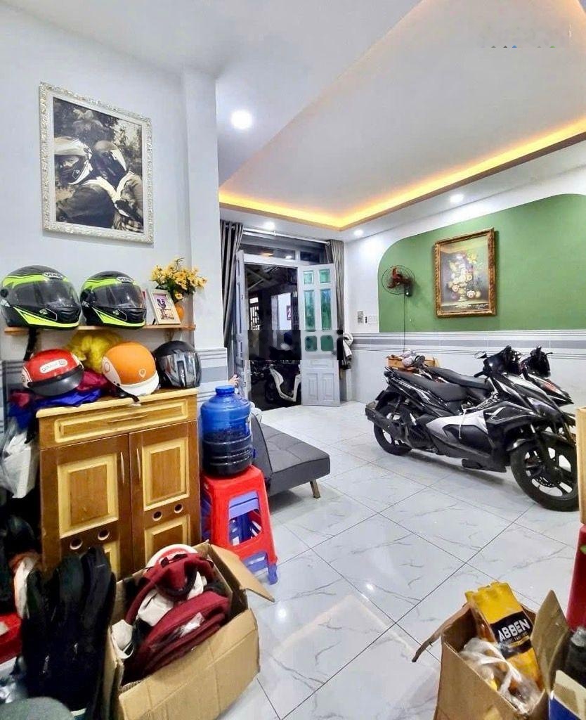 Bán nhà gần Mặt Tiền Âu Cơ, ngay bệnh viện Tân Phú, 52m2x2 tầng nở hậu - Hẻm Xe Hơi sát nhà- 4.x tỷ