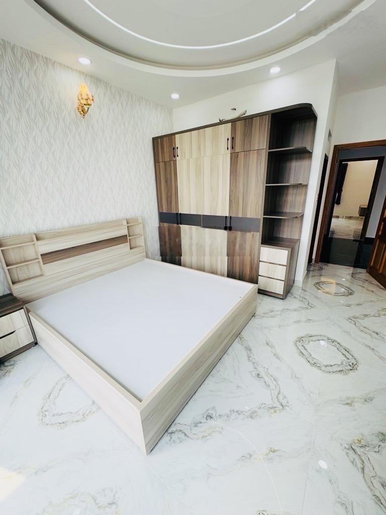 BìNH TÂN CHỦ GẤP QUÁ 62 m 5 TẦNG 4 x 16 m Giá 7 tỷ Tl HẺM 6 m 1 trệt 1 lửng 2