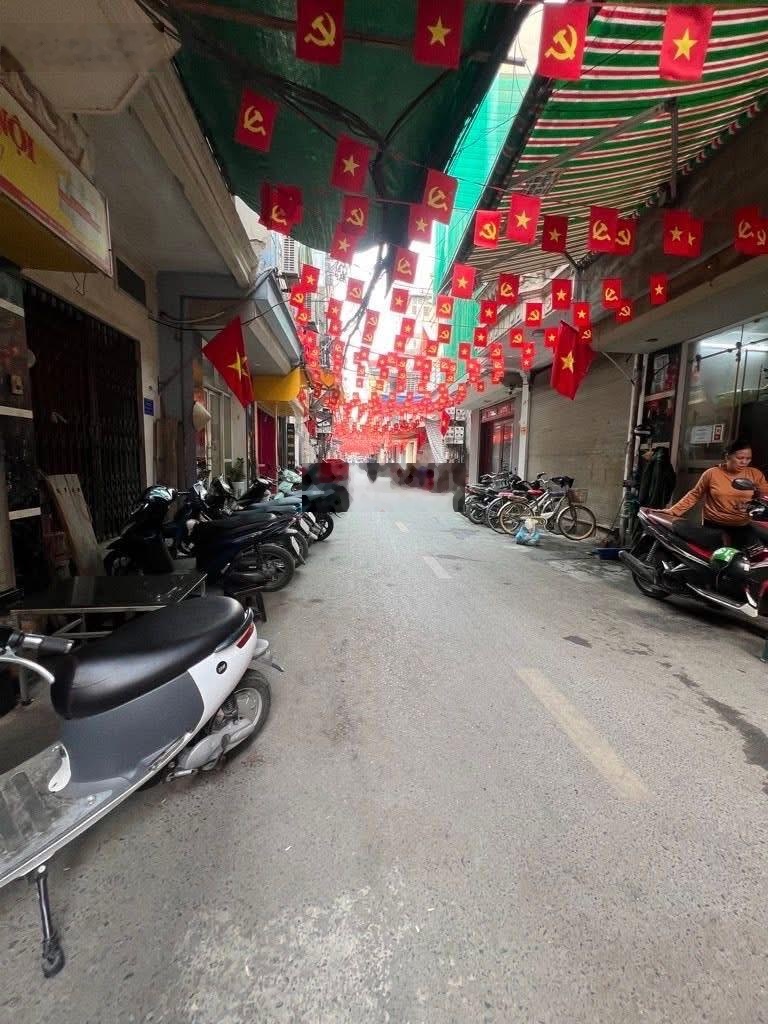 Bán Gấp Nhà PHỐ Nam Dư - Vĩnh Hưng - Khu phân lô - ô tô chạy vòng quanh - giá 7 tỷ