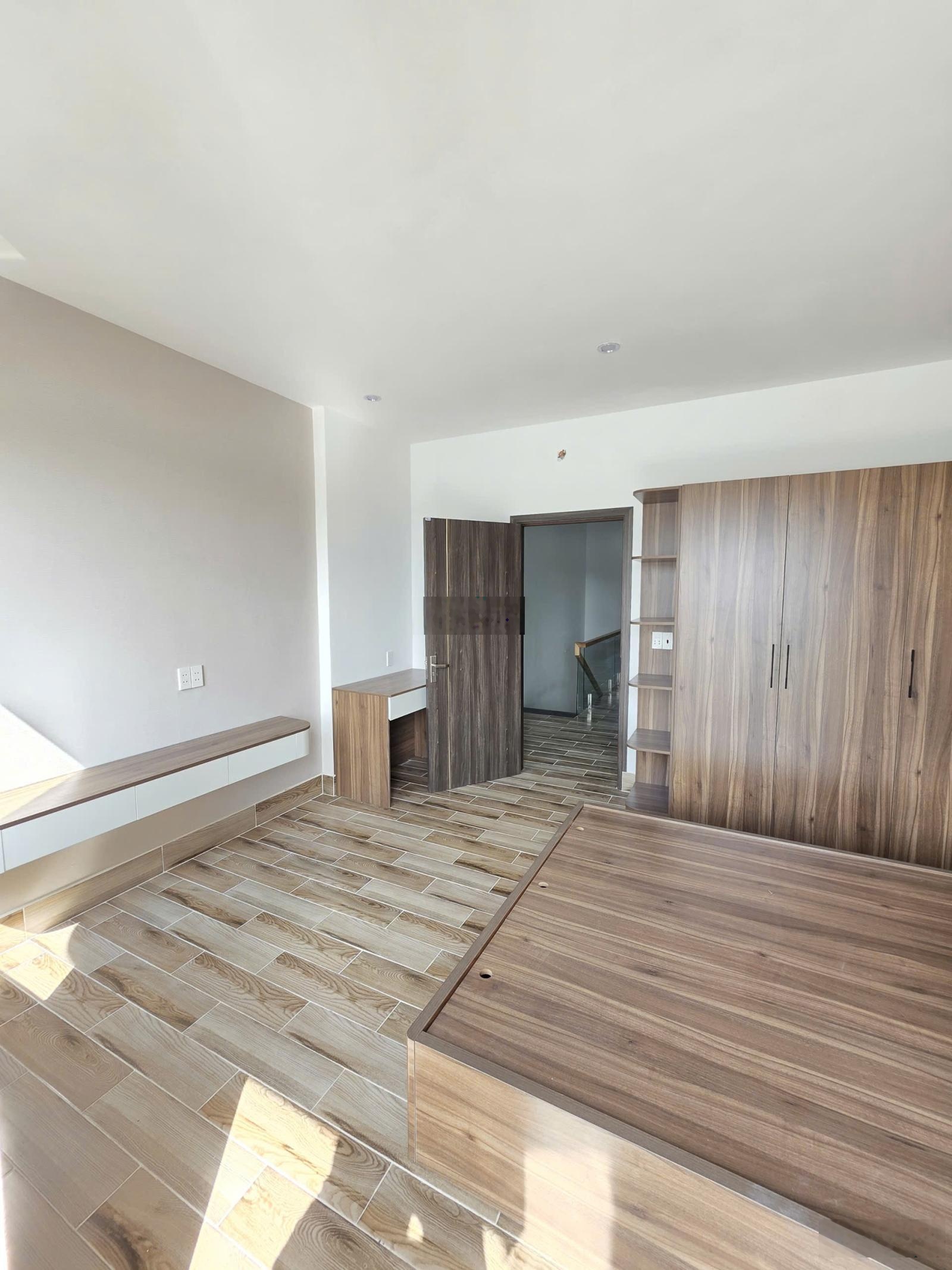 Chỉ còn 1 căn duy nhất nhà 1 trệt 1 lầu sổ riêng thổ cư 100% ngay chợ thạnh phú tt 500tr nhận nhà ở