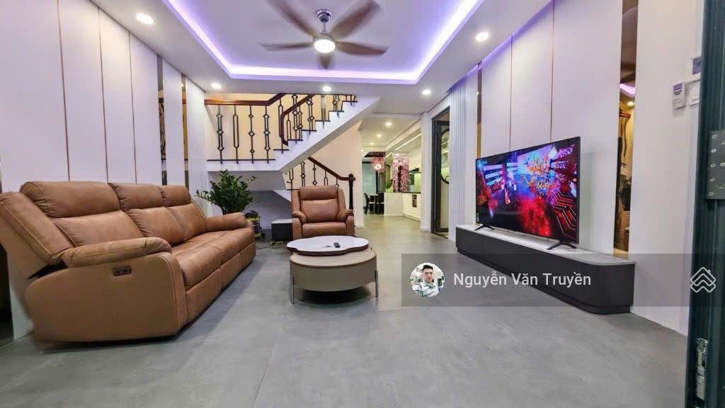 (GIẢM SÂU) Bình Quới - 5.5 x 21M - 1 trệt 1 lầu - oto ngủ trong nhà - chỉ 11.8 tỷ.