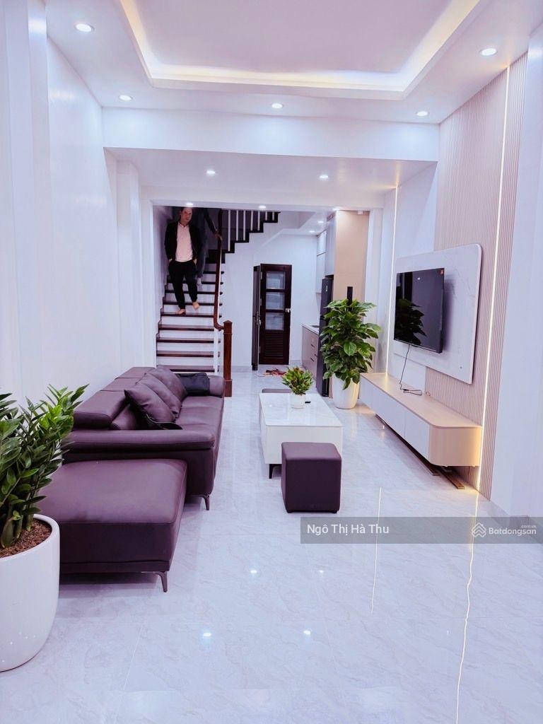 Hạ chào 600tr chủ bán nhanh trong 1 tuần- 9.x tỷ - phân lô ngọc thuỵ ngõ ô tô thông bàn cờ