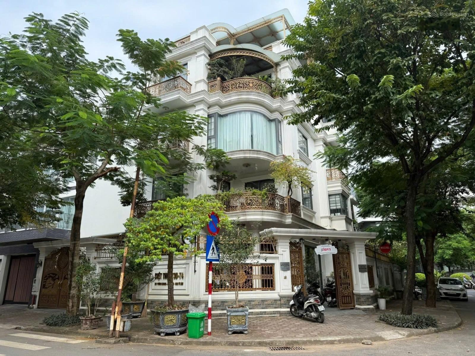 Bán biệt thự Tô Hiệu Hà Đông, phân khu cao cấp ô tô tránh, 93m2, 5 tầng an ninh tốt, giá chỉ 26 tỷ.