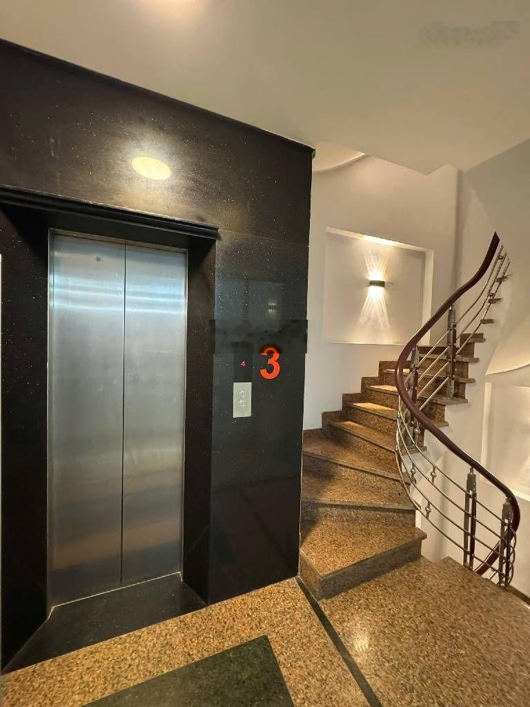 Bán nhà mặt hồ phương mai, 65m2, 8 tầng thang máy, mặt tiền 5,7m, giá 34,9 tỷ