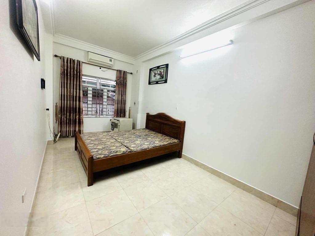 Bán nhà dân xây việt hưng long biên oto đỗ cưa giá 6xty