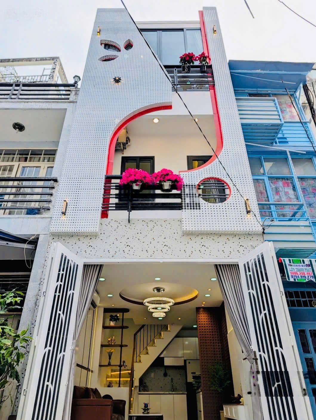 Hiếm. Nhà mới đẹp Hồ Biểu Chánh, Phú Nhuận. DT 3,5x7 nở hậu đẹp 3 tầng giá 5,98 tỷ TL