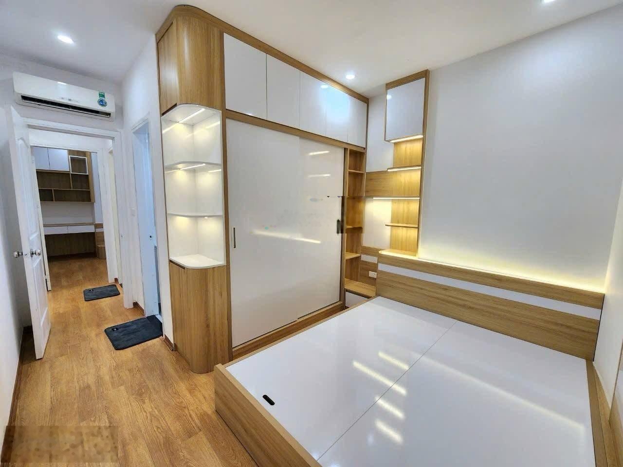 Siêu phẩm - HH Linh Đàm - 48m2, 2 phòng ngủ nhà đẹp ở luôn giá 2 tỷ 450tr