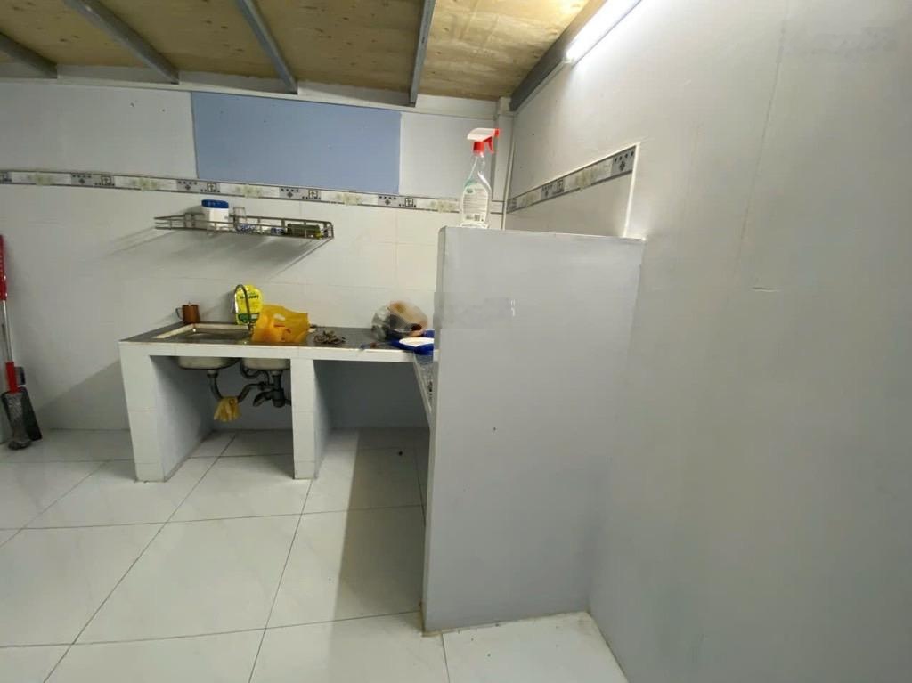 Điện Biên Phủ, P15 - Nhà 2 tầng 80m2 (4x20) - Hẻm 4m sát hẻm ô tô - Chỉ 7.5 tỷ