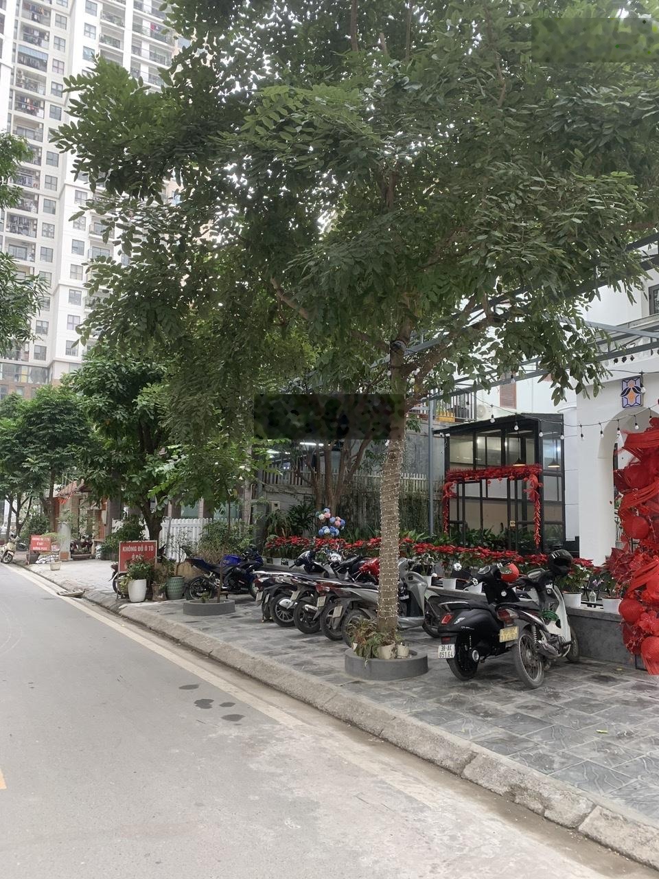 Nhỉnh 300tr/m2 - 306m2 - mặt tiền quyền lực 15m - nhà 5 tầng - kinh doanh đỉnh