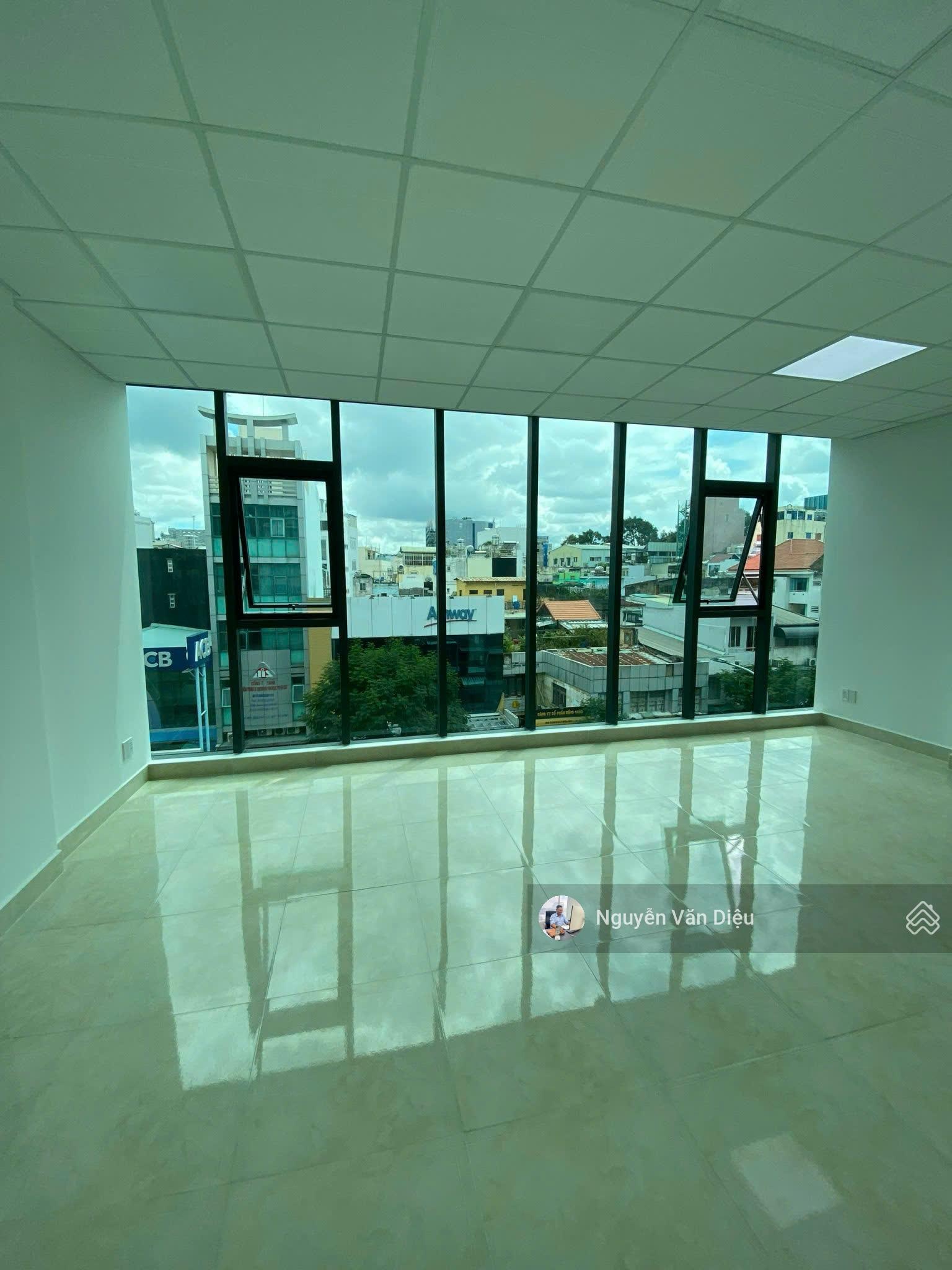 Siêu khan hiếm! Tòa nhà mặt tiền đường Cao Thắng - DT 5.5x20m - 8 tầng - HĐT 150tr/th - giá 43 tỷ