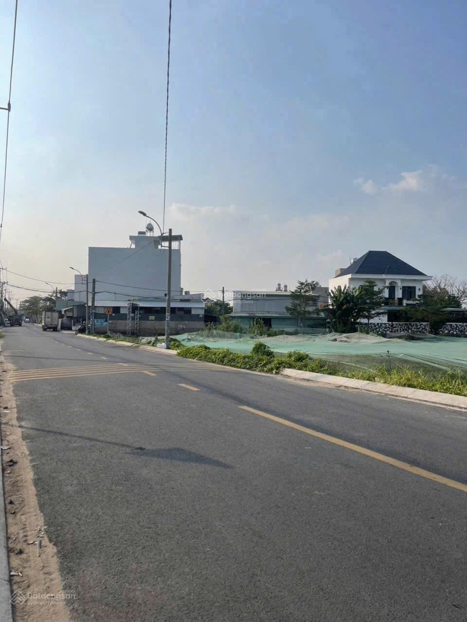 Bán 3 lô f0 mặt tiền Nguyễn Thị Sáng, giá 4tỷ750 Đông Thạnh, Hóc Môn