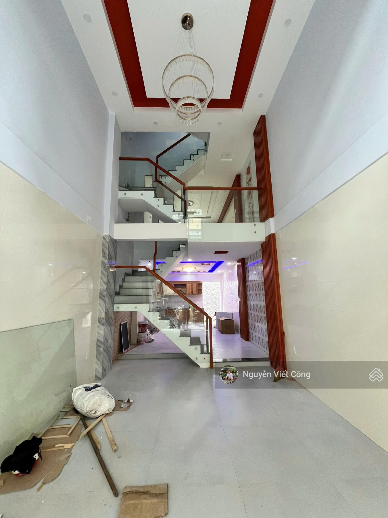 Nhà đẹp (4x15m=58m2) hẻm xe hơi - ngay Đinh Thị Thi - Vạn Phúc City. Nhận nhà đón tết. Nhà mới 100%