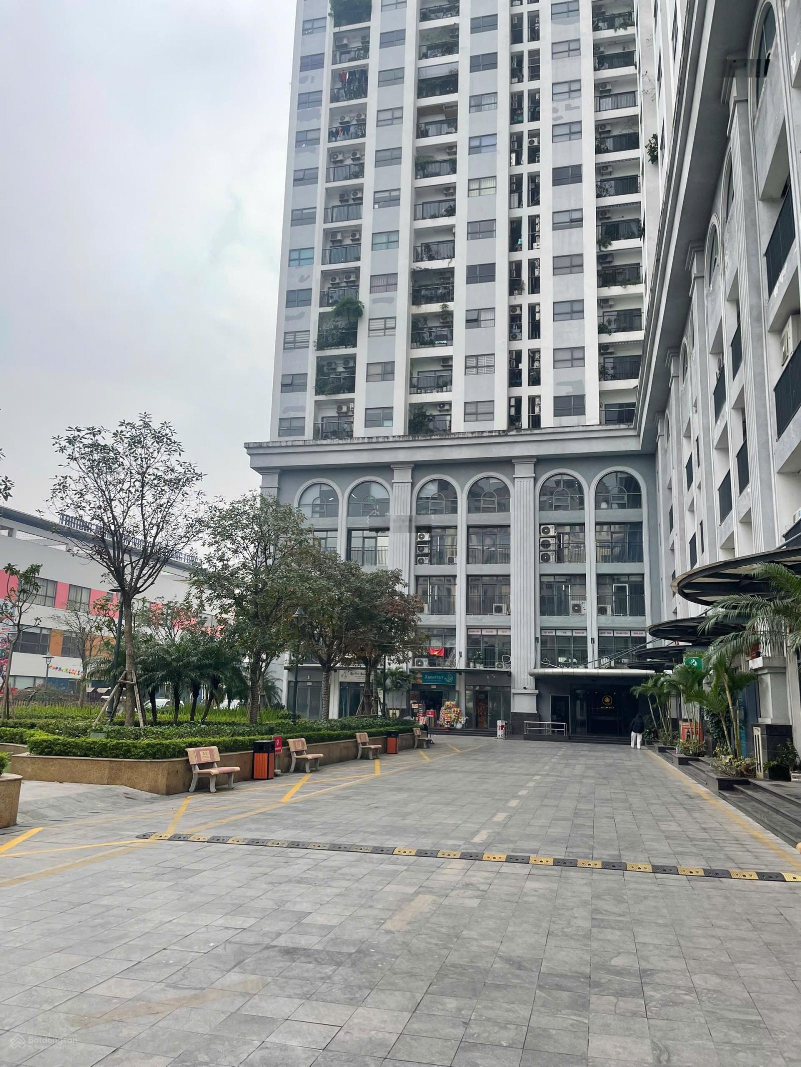 Sốc! 4.5 tỷ - sở hữu lâu dài shop chân đế 2 tầng Sài Đồng Long Biên đã sẵn sổ hồng, ở được luôn