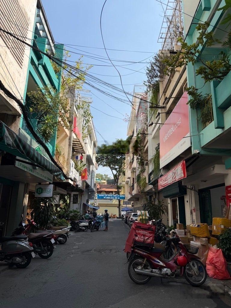 Khu VIP Tân Định - Chung cư đã có sổ - Nội thất mới vào ở ngay - 2PN - 2WC - 60m2