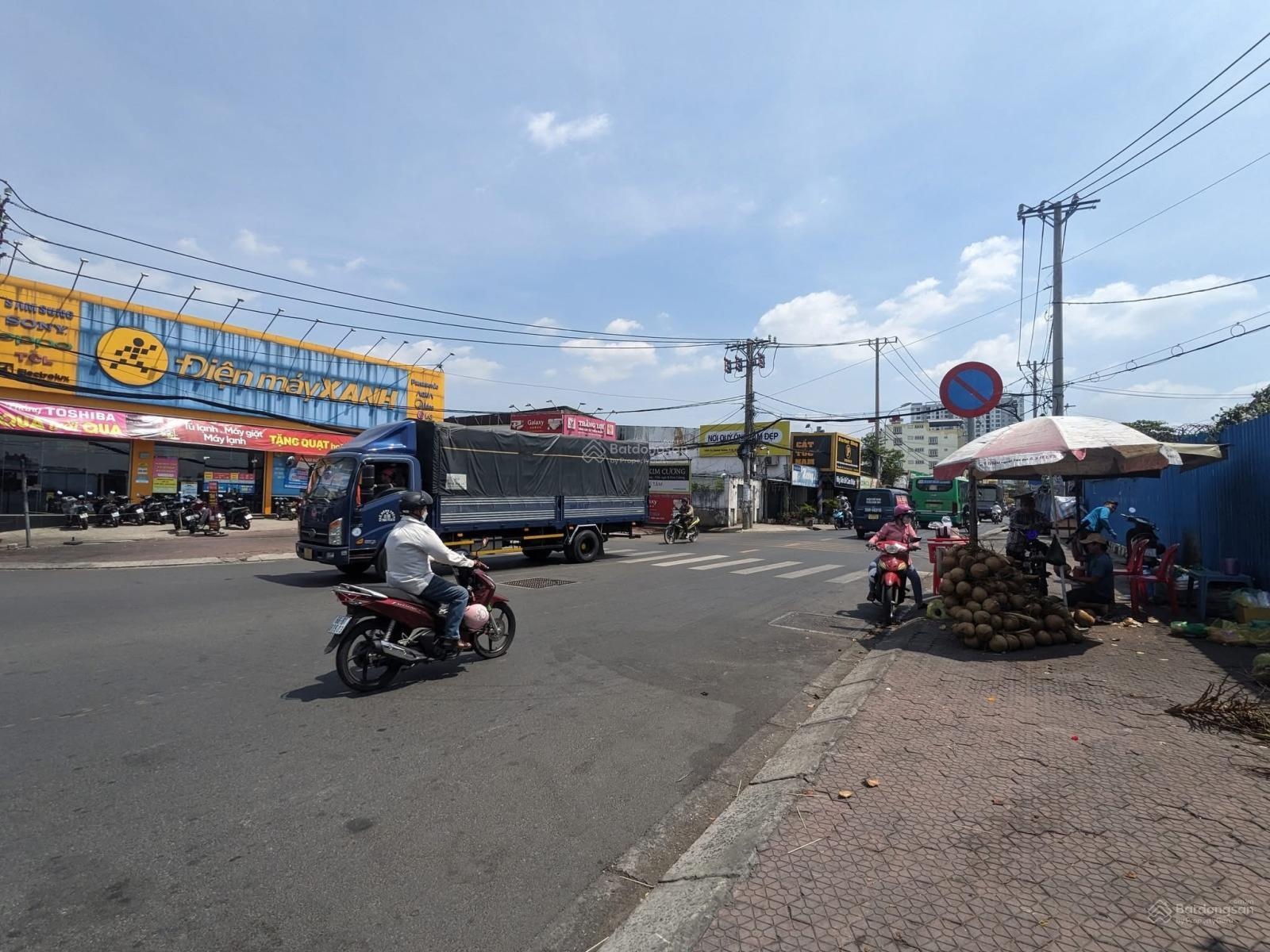 Bán dãy trọ 6 phòng An Dương Vương Hoàng Ngân sổ đẹp hoàn công 80m2 4x20 dòng tiền sẵn chỉ 6.x tỷ