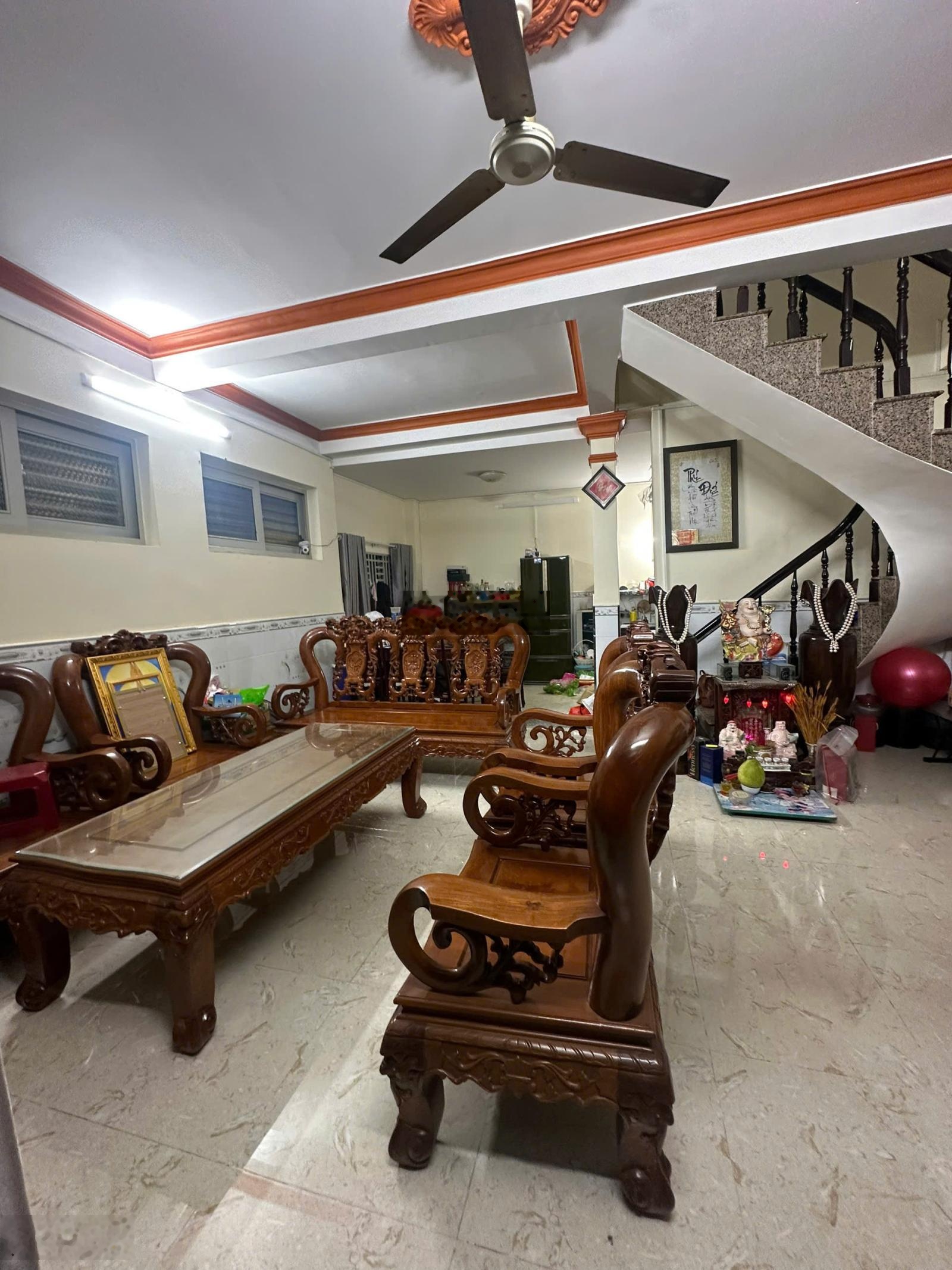 Nhà góc MT nội bộ Bình Hưng, 6x10m vuông vức, xe hơi, trệt lầu, SHR, 7.5 tỷ