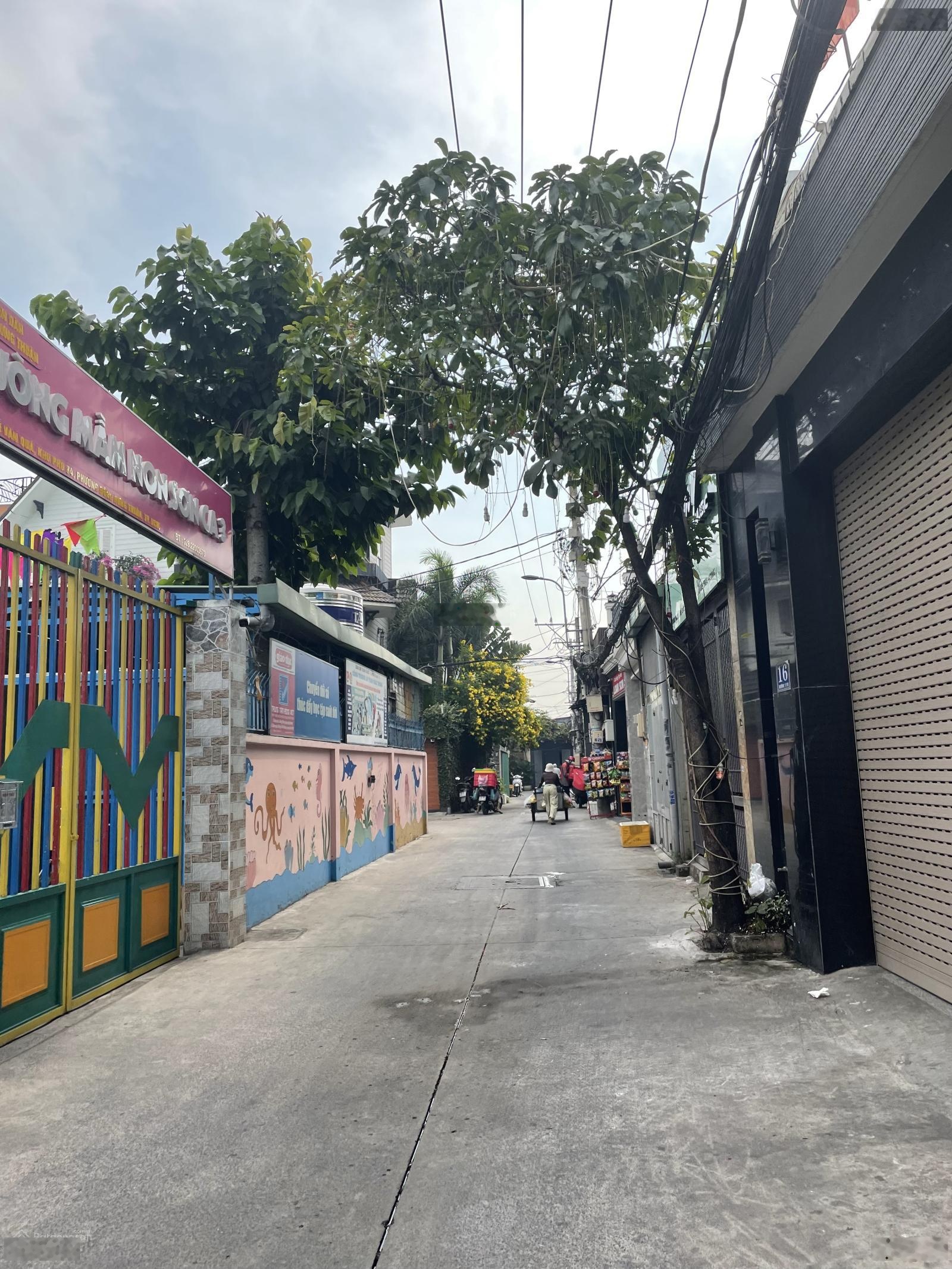 Căn nhà C4 + 10PT. TDT 308m2 1/ Nguyễn Văn Quá HXH 5m thông, sát bên Giáo Xứ Chợ Cầu, giá 14,2tỷ TL