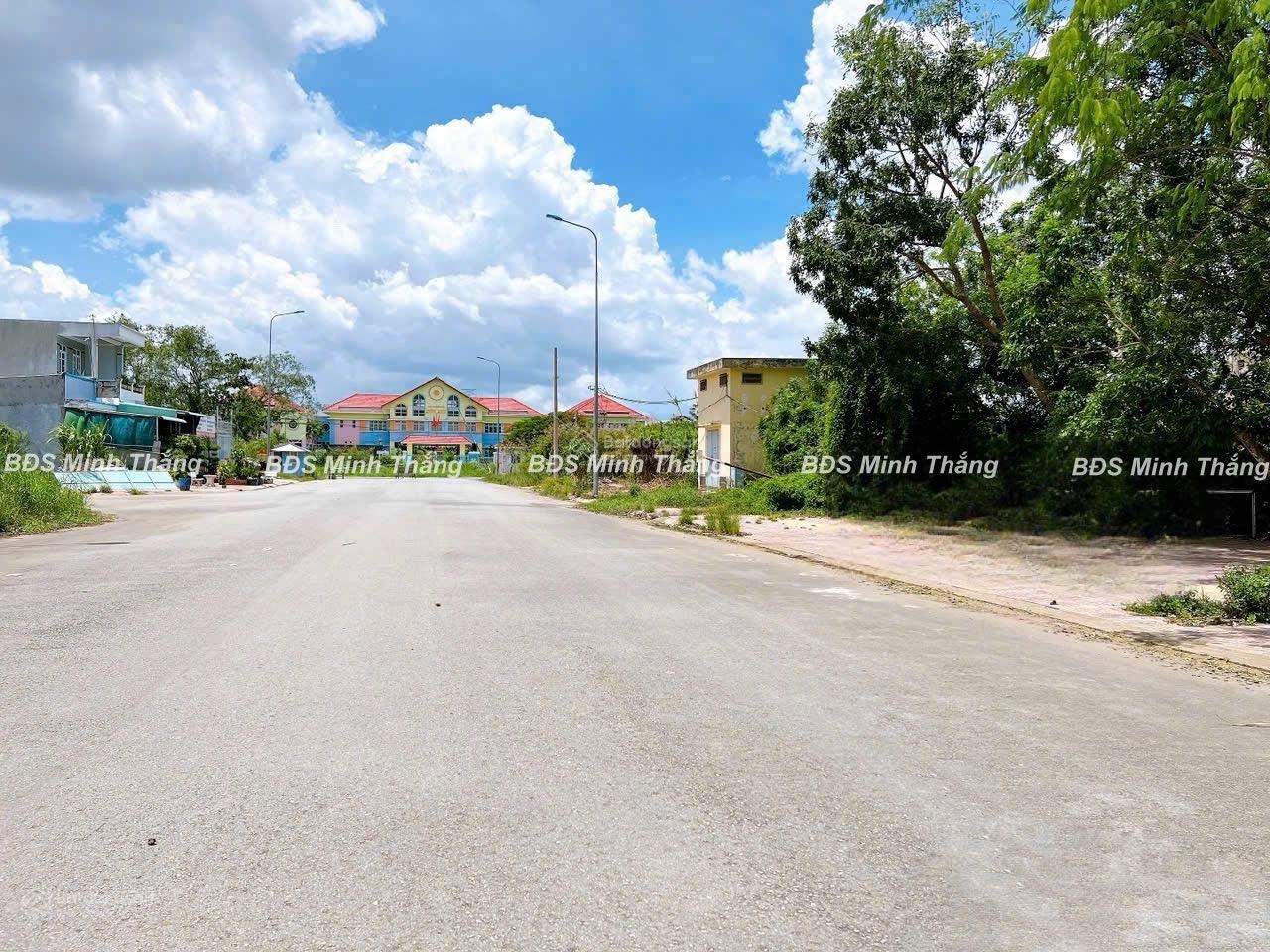 Chính chủ - bán 120m2 đất khu 28ha Nguyễn Bình, giá 4.5 tỷ, sổ riêng