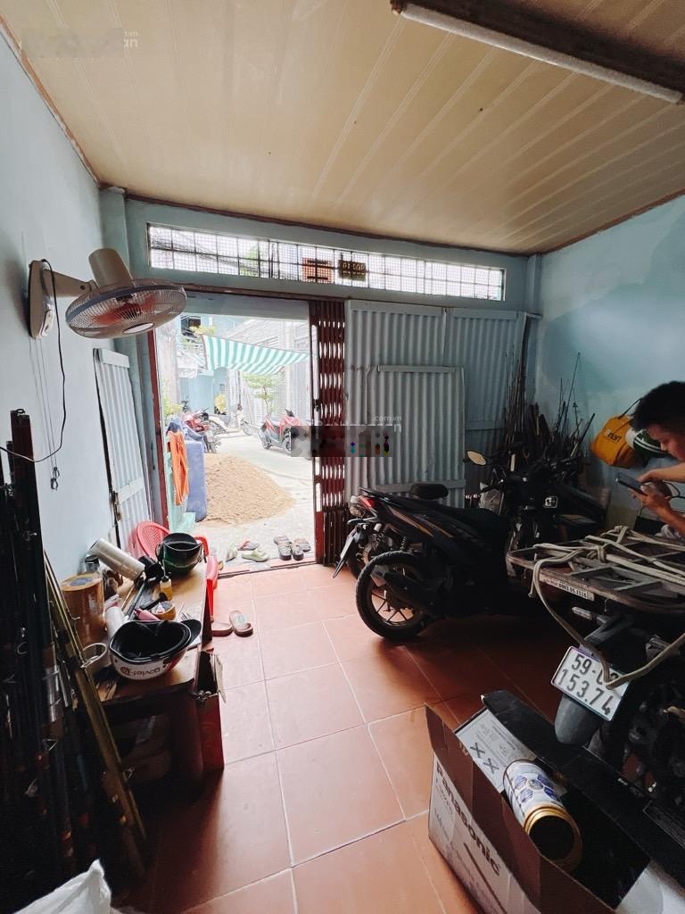 Nhà đất giá rẻ trung tâm q4 - 78m2 - 6tỷ700 - chủ nhiệt bán - kẻo lỡ