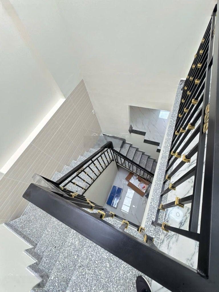 Căn nhà vừa hoàn thiện. Xinh lung linh - Nguyễn Thượng Hiền - giáp Bình Thạnh - 87m2 - ngang 5.2m