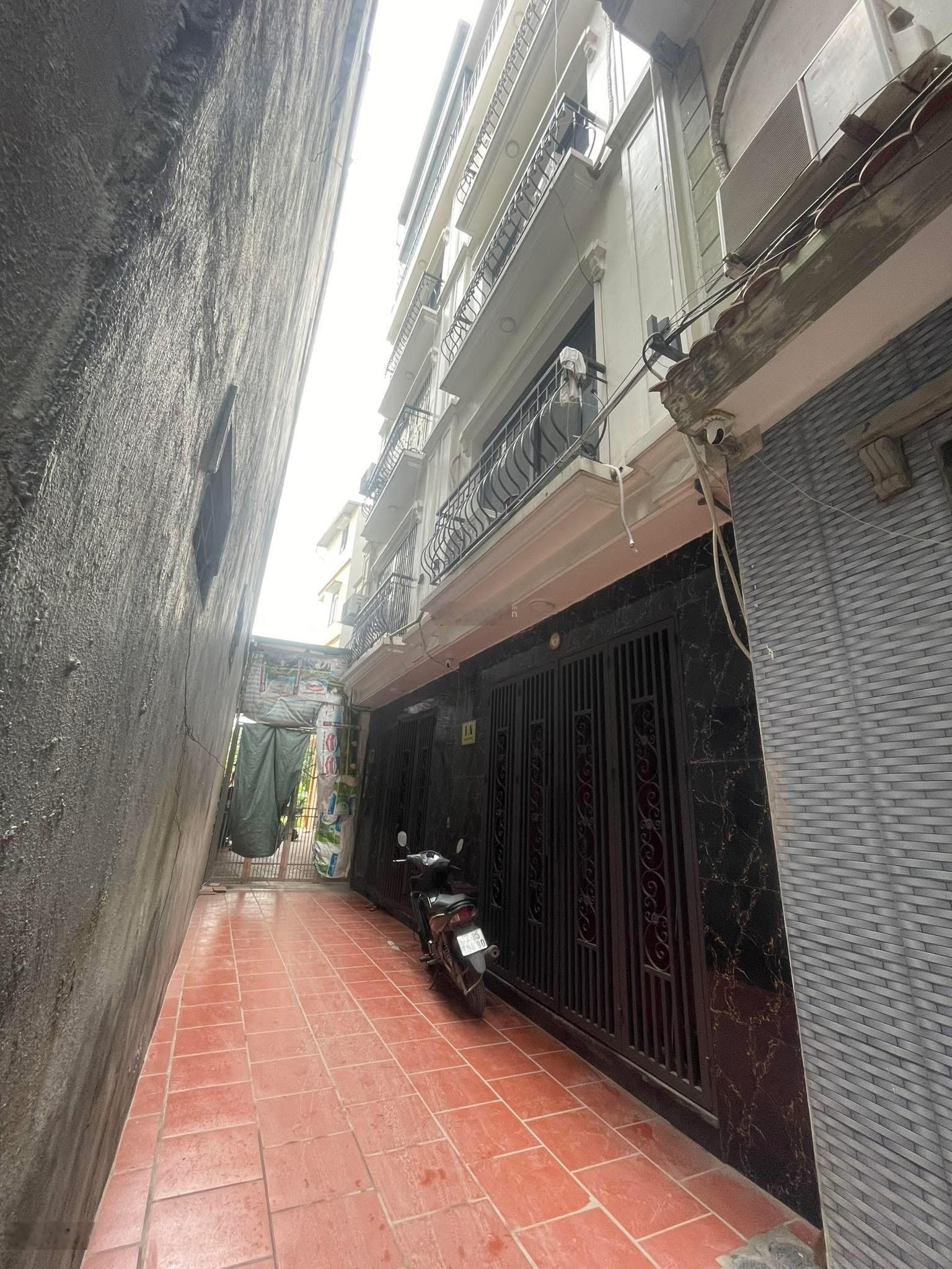 Bán gấp nhà phố Thanh Lân- Vĩnh Hưng - 42m2 - Deal hời đón tết - Giá 7,25 tỷ