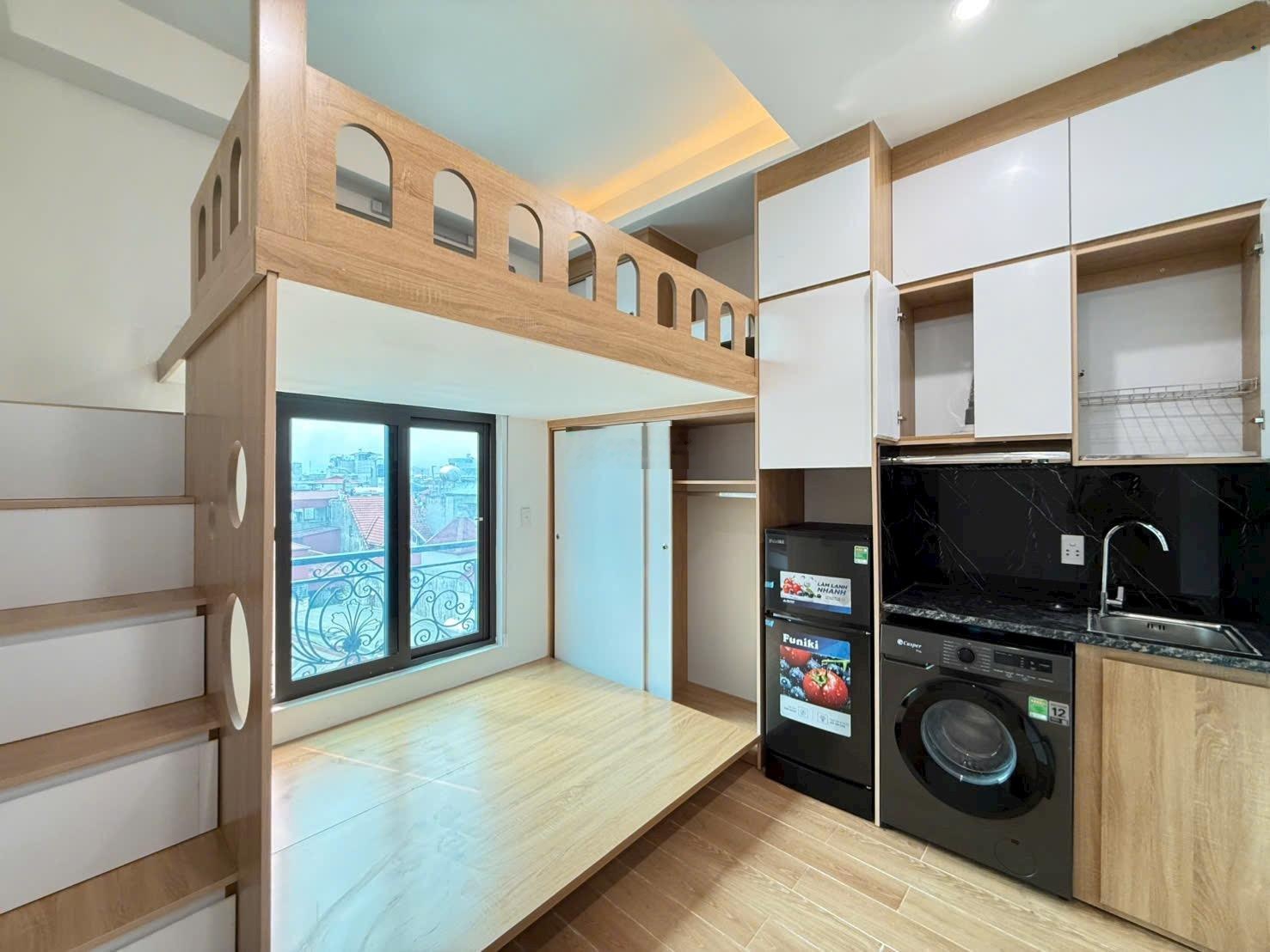 Toà nhà dòng tiền, Trường Chinh, Ngã Tư Sở, 8 tầng thang máy, 14 phòng, 60m2 x Mặt tiền 7m Giá 16,9