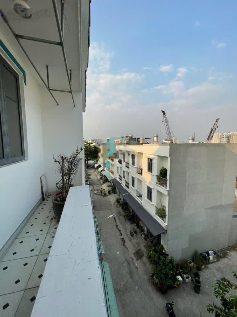 Hàng hiếm tại An Dương Vương, 6,8 tỷ, 52m2, 4PN, nhà đẹp (5x11m)