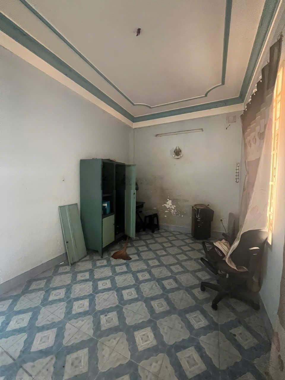 Bán nhà cạnh Trương Đình Hội, 7,65 tỷ, 100m2, 3 tầng 4PN, mặt tiền 12m