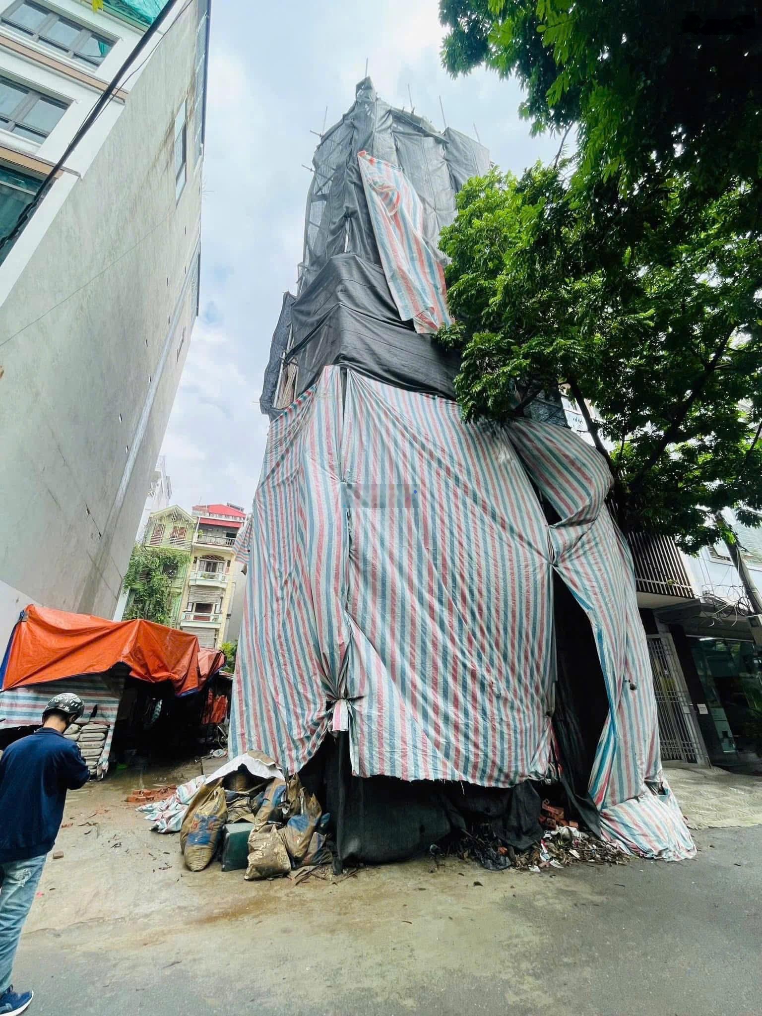 Thiên hiền nam từ liêm | toà nhà 10 tầng có hầm 2 sàn vp 12 phòng thuê