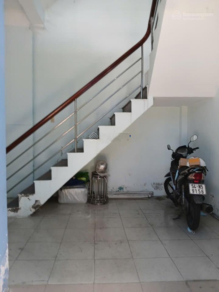 Bán nhà khu Tên Lửa, MT đường Số 12, DT 7.8 x 21m, 2.5 tấm, giá 11.5 tỷ. (TL)