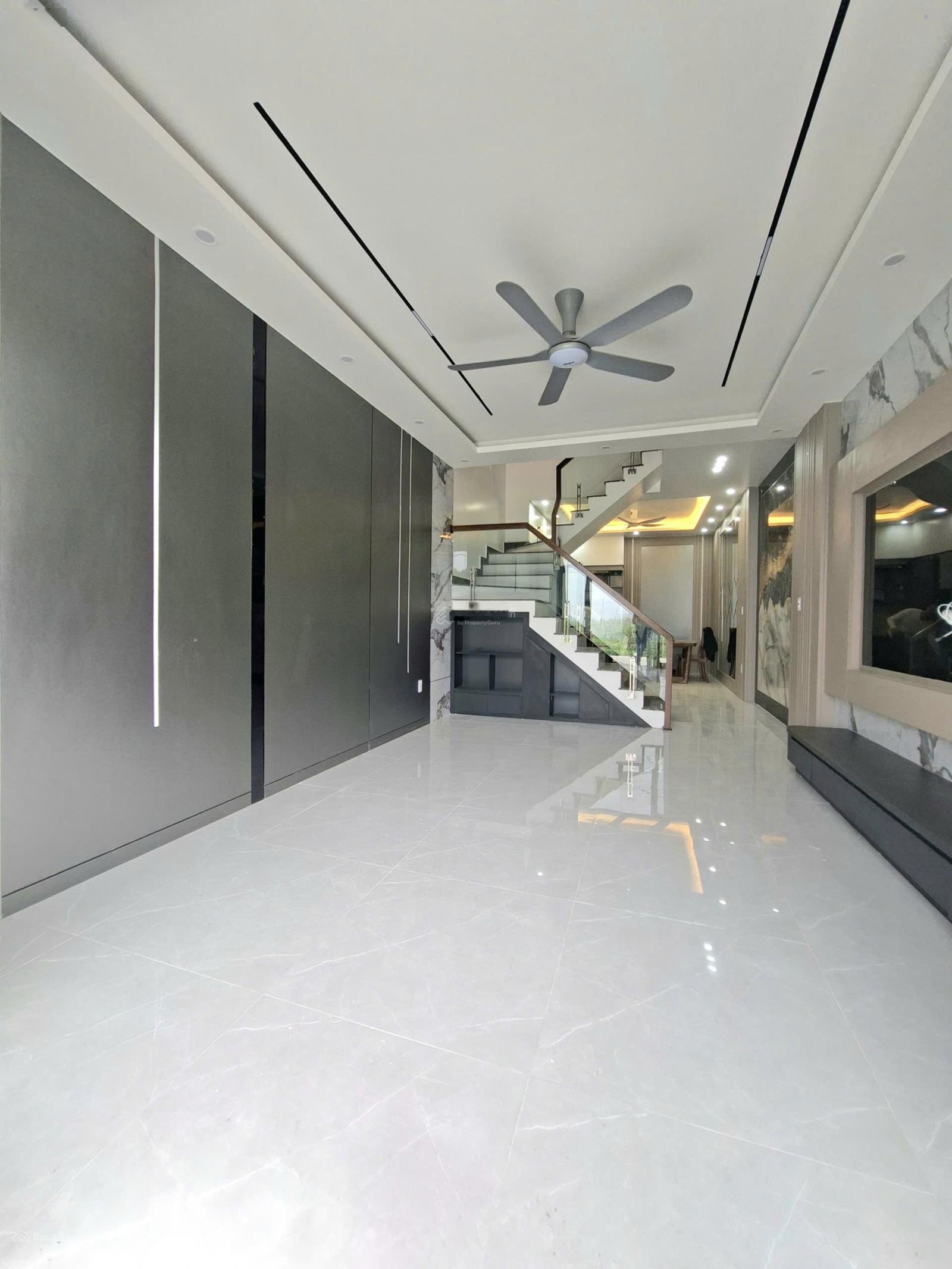 nhà đẹp tại phố đằng hải- trần hoàn- gần chợ lũng đông