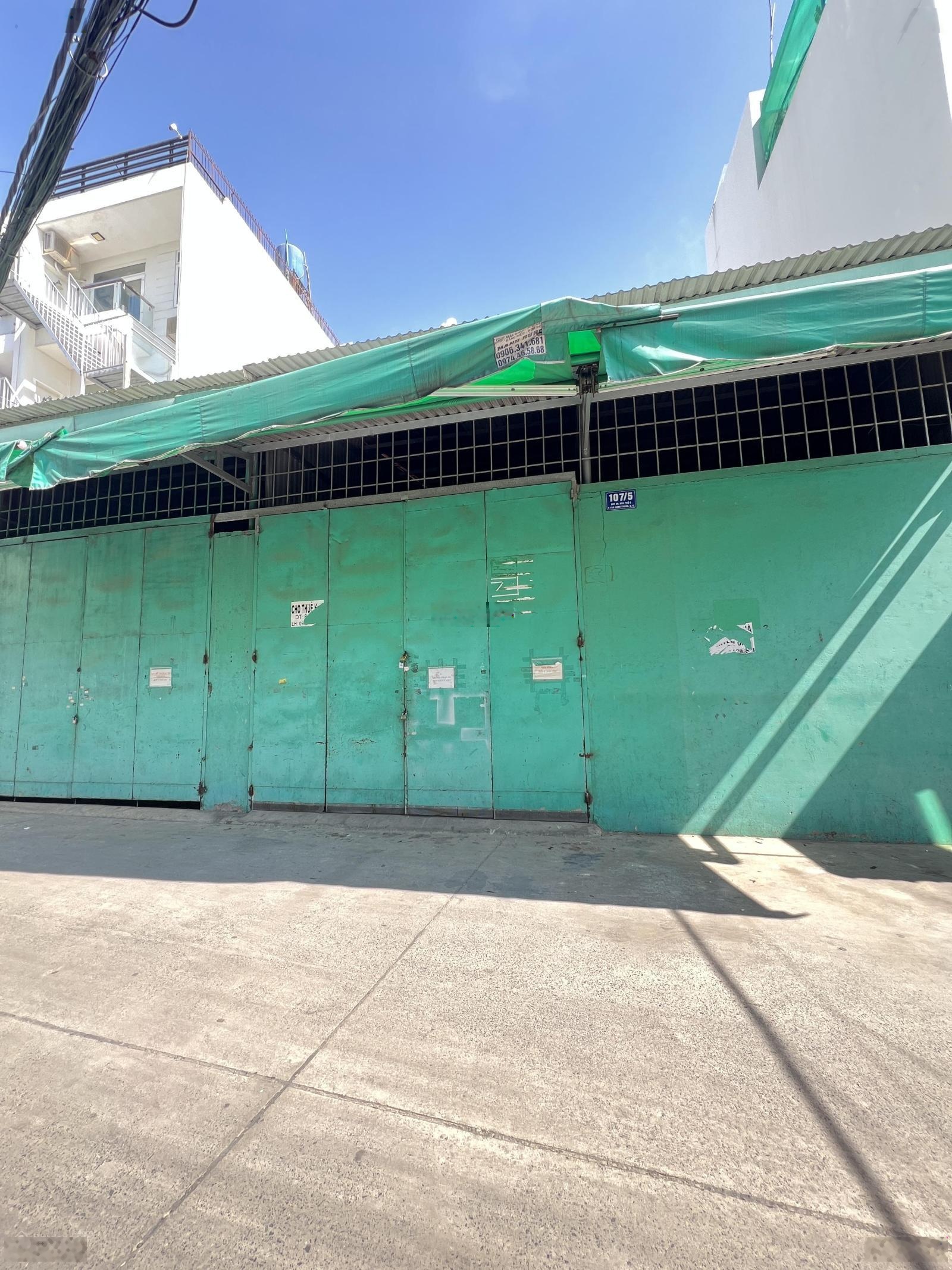 Cho thuê kho ĐHT02 hẻm xe tải thông