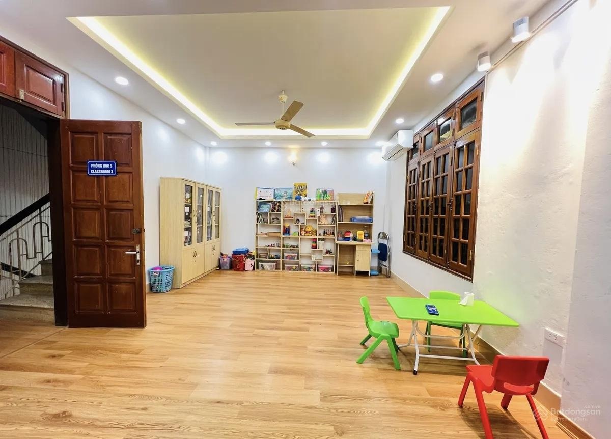 Bán Nhà Phân Lô Võng Thị Tây Hồ 75m 5 Tầng MT 6.2m Ô Tô Tránh Thông Phố Giá 31 Tỷ.