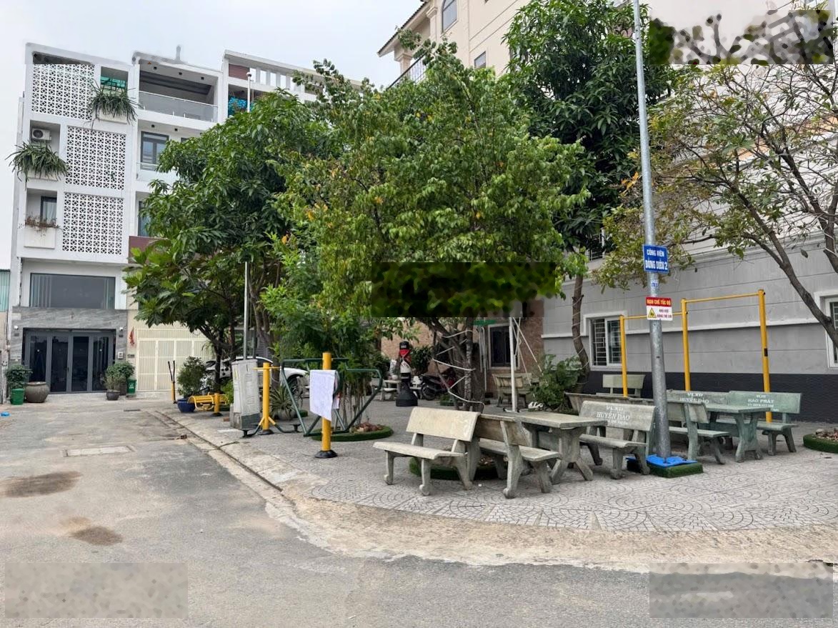 Khu đồng bộ Lê Đức Thọ P6 GV, DT 4x13m, 1 trệt 3 lầu. Giá 9,9 tỷ TL