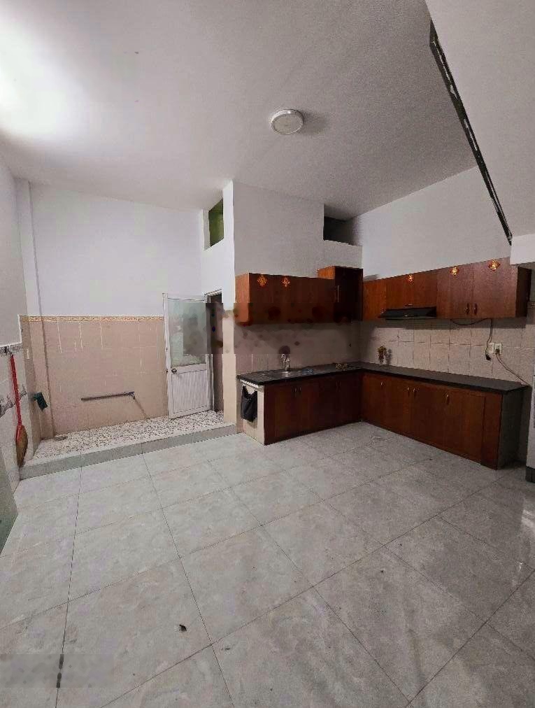 Nhà 4 tầng Bình Tân, còn mới, hxh, vào ở ngay,5t450