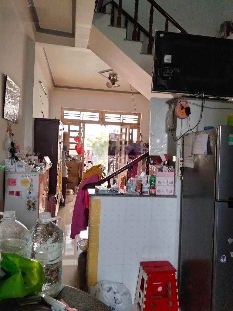 Bán nhà HXH đường Bùi Thị Cội, Dĩ An,diện tích 55m2 đúc 2 tầng, giá chỉ 2,3 tỷ