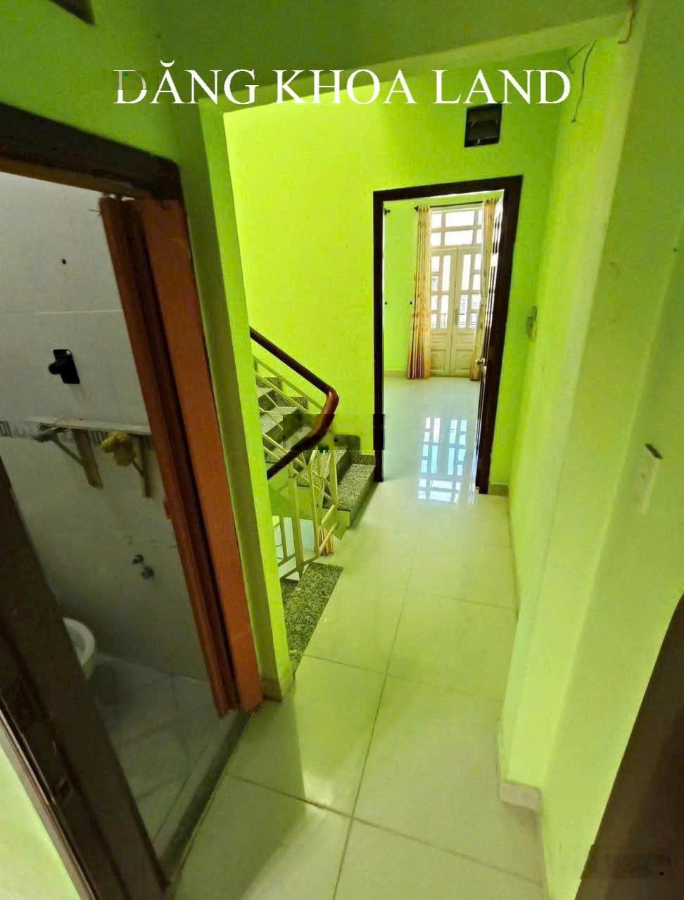 Nhà hẻm xe hơi linh xuân - 1 trệt 2 lầu + sân thượng - sổ hồng riêng