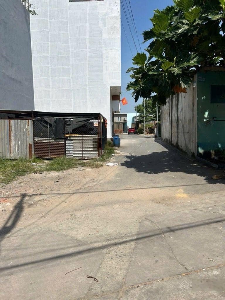 Bán đất lô góc đường Tỉnh lộ 10, Bình Tân, 64m2.